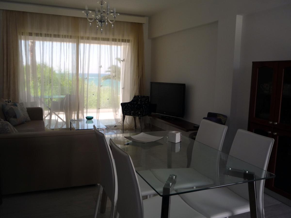 Sandy Beach Apartment 13 Voroklini Exterior foto